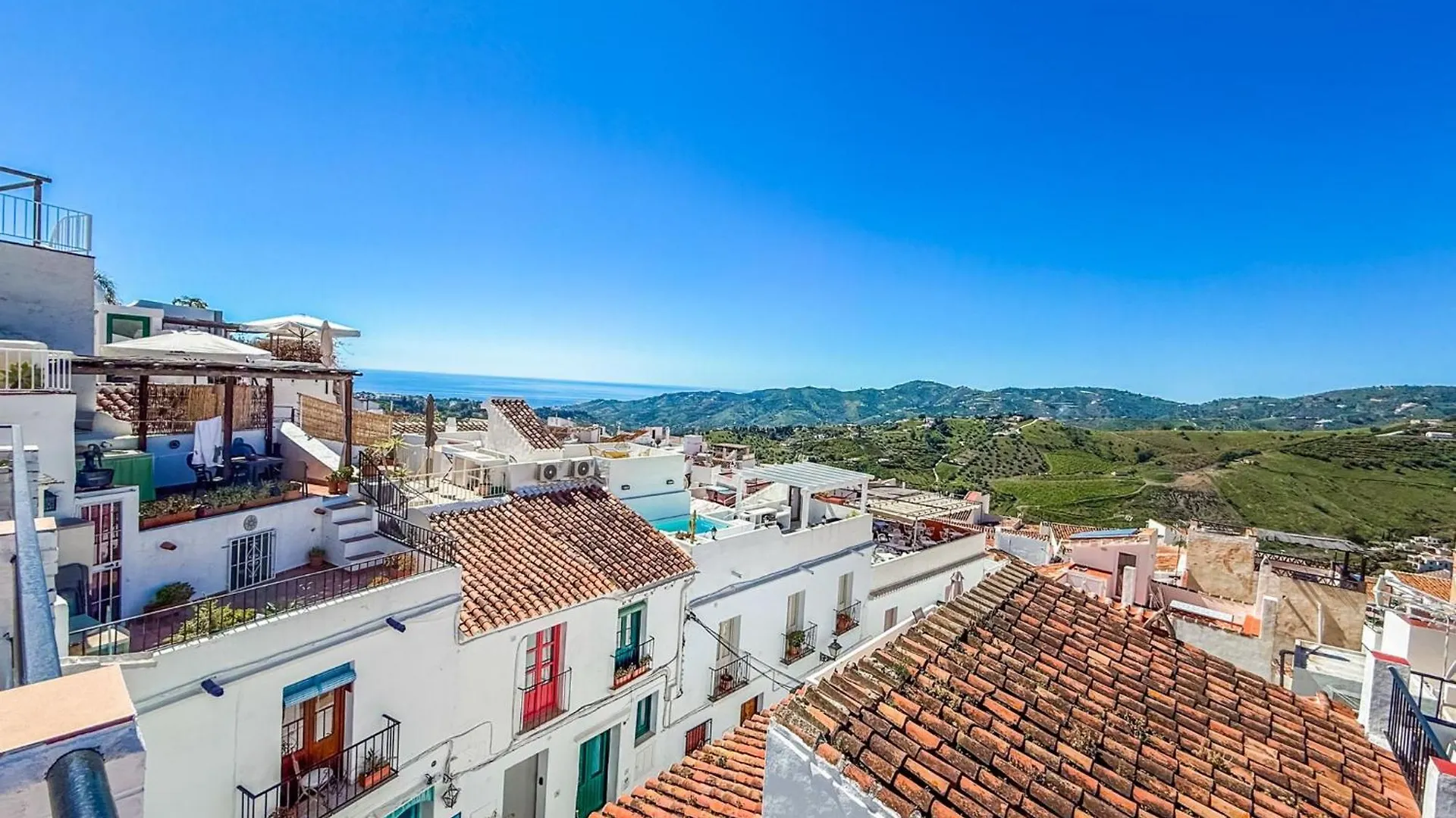 Holiday home 2 Bedroom House With Roof Terrace In The Beautiful Village Of Frigiliana