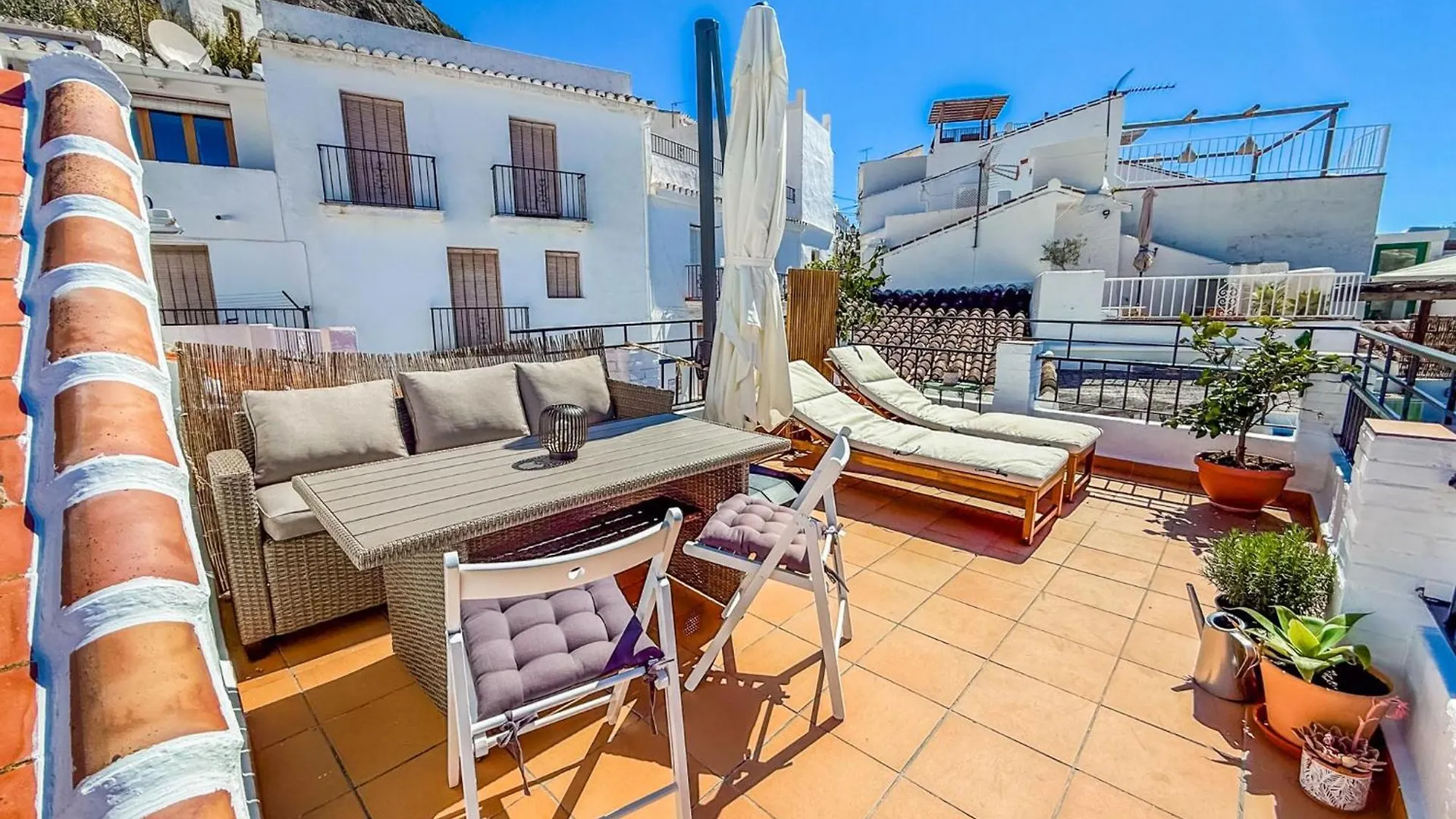 Holiday home 2 Bedroom House With Roof Terrace In The Beautiful Village Of Frigiliana